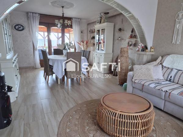 Maison coup de cœur, confort et bel espace de vie!