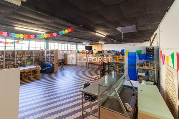 Achat local commercial Périgueux - 4 pièce(s) - 650 m² - 402 800 €