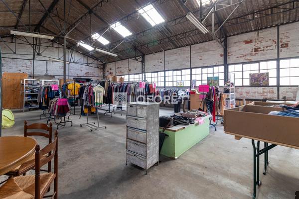 Achat local commercial Périgueux - 4 pièce(s) - 650 m² - 402 800 €