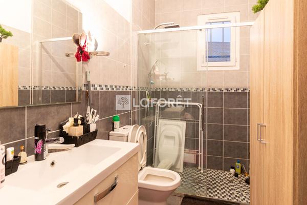 Achat local commercial Périgueux - 4 pièce(s) - 650 m² - 402 800 €