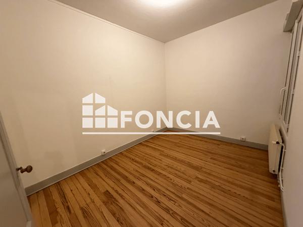 Location Appartement 4 pièces 64.27 m² - Bordeaux 33000