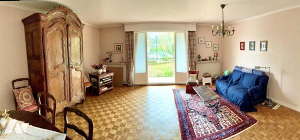 Appartement en dernier étage avec blacon