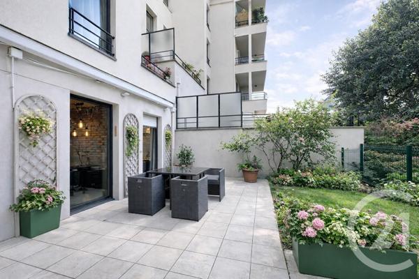 Appartement T3 à vendre  3 pièces - 54,39 m 2   PARIS  - 75010