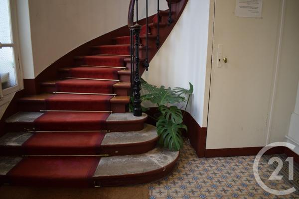 Appartement T3 à vendre  3 pièces - 54,39 m 2   PARIS  - 75010