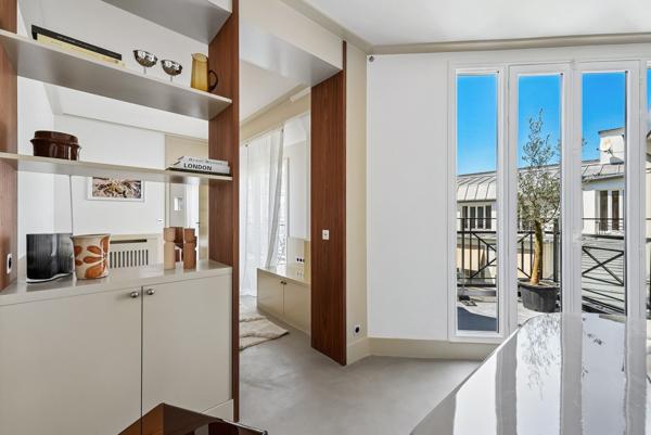 Vente Appartement de luxe Paris 8 3 Pièces 39.13 m²