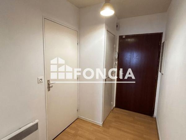 Location Studio 28.78 m² - 25 rue Chateaugontier Angers 49100