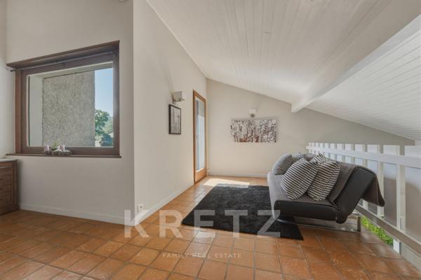 SCIEZ (74140) – MAISON D'ARCHITECTE RENOVÉE DE 300 M² AUX PORTES DE GENÈVE