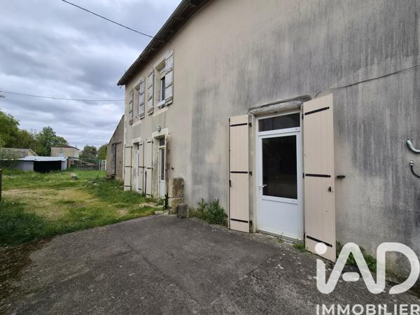 Maison à vendre 4 pièces 80 m² Brioux-sur-Boutonne