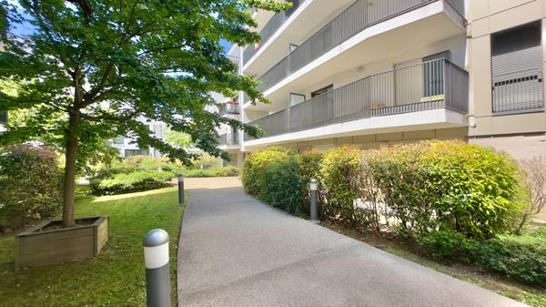 ATHIS-MONS, RER JUVISY À 5 MIN ET TERRASSE 16M²