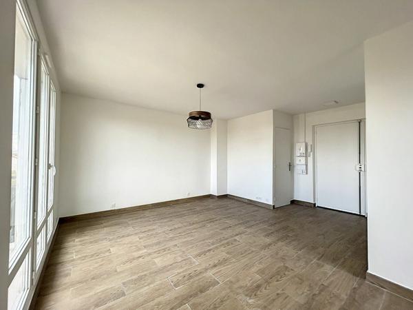 Appartement à louer    3 pièces • 58,78 m2 Champigny-sur-Marne