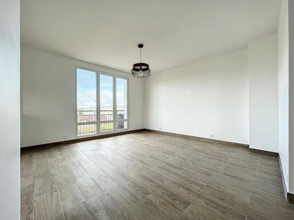 Appartement à louer    3 pièces • 58,78 m2 Champigny-sur-Marne