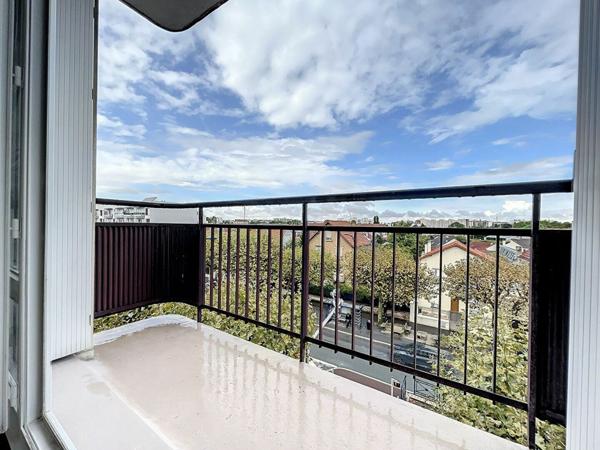 Appartement à louer    3 pièces • 58,78 m2 Champigny-sur-Marne