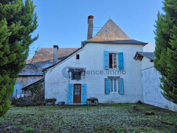 À vendre - Maison ancienne, 8 pièces située à Navarrenx (64190)
