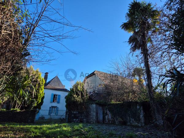À vendre - Maison ancienne, 8 pièces située à Navarrenx (64190)