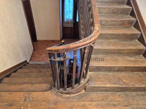 À vendre - Maison ancienne, 8 pièces située à Navarrenx (64190)