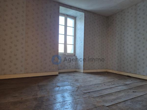 À vendre - Maison ancienne, 8 pièces située à Navarrenx (64190)