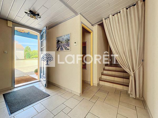 Achat maison près de BRESSUIRE - 7 pièce(s) - 204 m² - 399 940 €