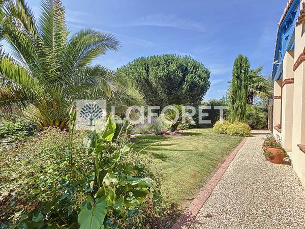 Achat maison près de BRESSUIRE - 7 pièce(s) - 204 m² - 399 940 €