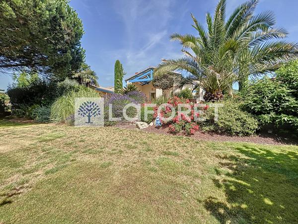 Achat maison près de BRESSUIRE - 7 pièce(s) - 204 m² - 399 940 €