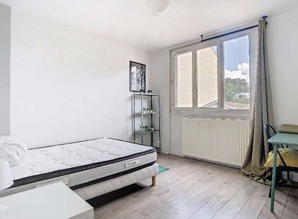 Appartement T7 126m2 6 chambres 365 000 €