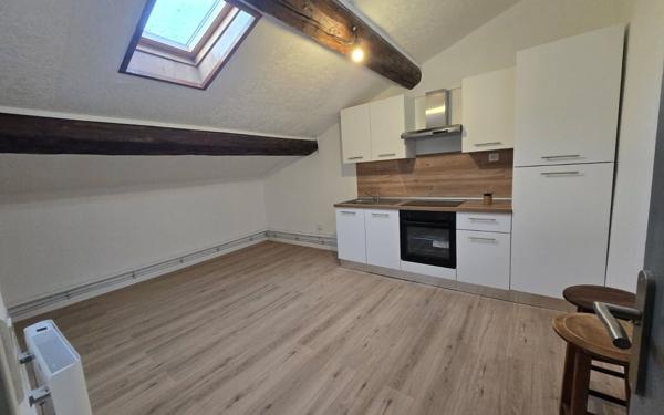 Immeuble à vendre    6 pièces •  Bar-le-Duc