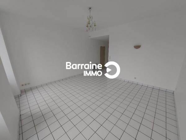 Location appartement à Saint-Pol-de-Léon, 2 pièces 47.8m²