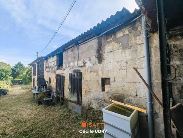 Maison troglodyte atypique à 300 mètres de la Loire