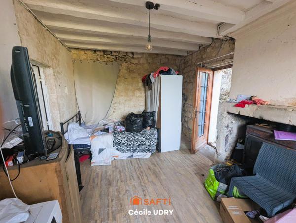 Maison troglodyte atypique à 300 mètres de la Loire