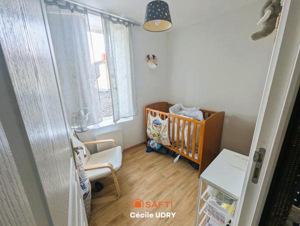 Maison troglodyte atypique à 300 mètres de la Loire