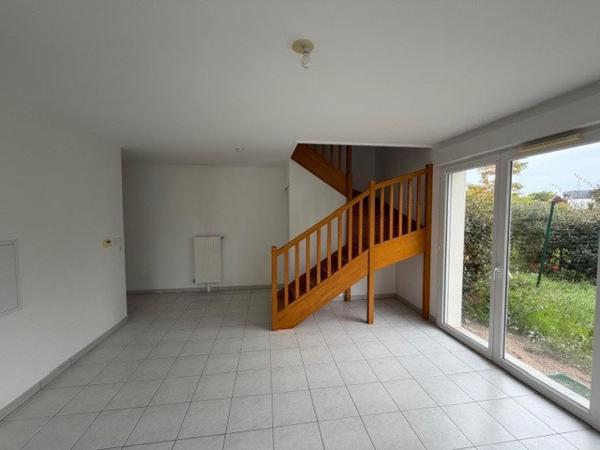 Duplex en rez-de-jardin, 2 chambres, 65 m2, parking en sous-sol