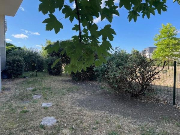 Duplex en rez-de-jardin, 2 chambres, 65 m2, parking en sous-sol