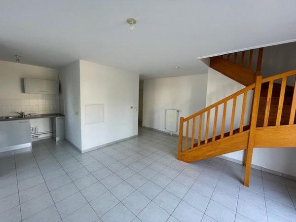 Duplex en rez-de-jardin, 2 chambres, 65 m2, parking en sous-sol