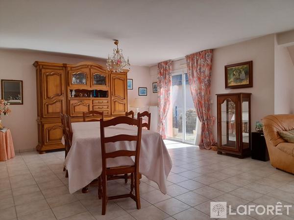 Achat maison près de Guingamp - 8 pièce(s) - 125 m² - 256 000 €