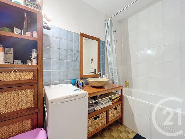 Appartement T3 à vendre  3 pièces - 68,37 m2 REZE - 44