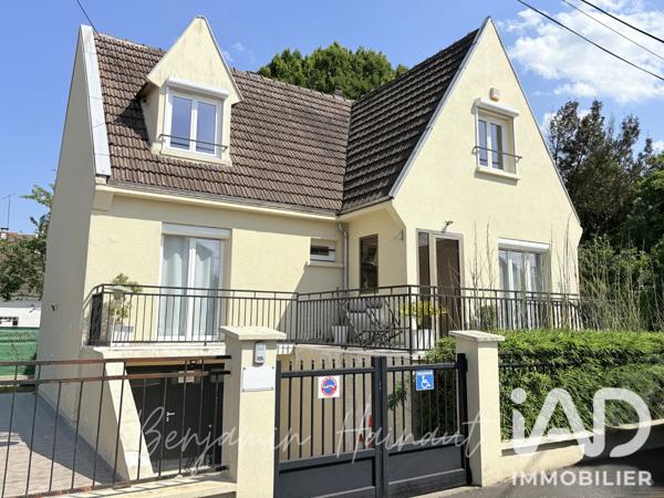 Maison à vendre 5 pièces 167 m² Pontault-Combault