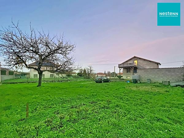 Immeuble - 3 appartements T4 de 74 m² + Terrain constructible 300 m²