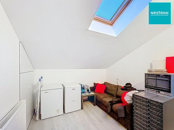 Immeuble - 3 appartements T4 de 74 m² + Terrain constructible 300 m²