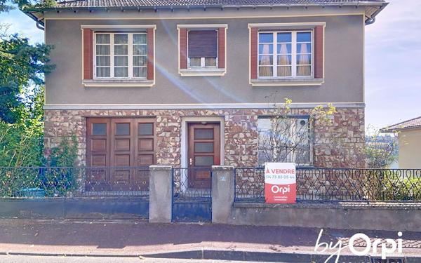 Maison à vendre    5 pièces • 135 m2 Saint-Éloy-les-Mines