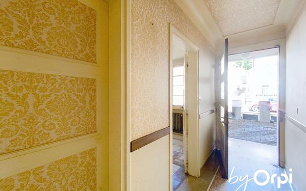 Maison à vendre    5 pièces • 135 m2 Saint-Éloy-les-Mines