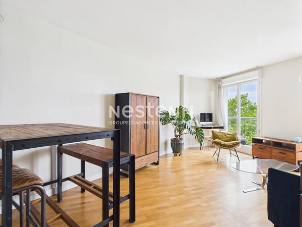 À louer : Appartement 2 pièces avec vue dégagée à Paris