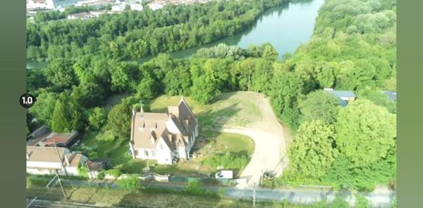 Vente / Terrain constructible à Moret-Loing-et-Orvanne (77250)