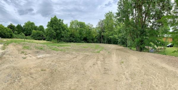 Vente / Terrain constructible à Moret-Loing-et-Orvanne (77250)