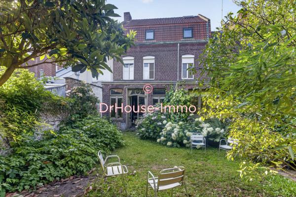 Maison à vendre 6 pièces de 205 m²