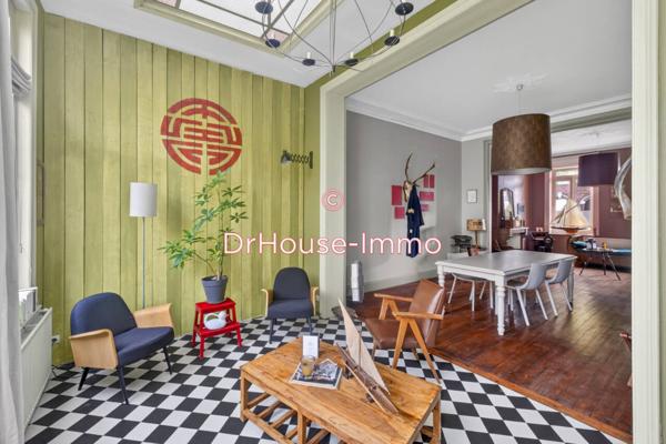 Maison à vendre 6 pièces de 205 m²