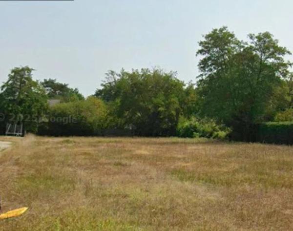 Vente Terrain 1195 m2 à Le Pian-Médoc