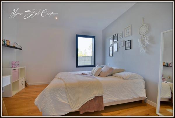 Propriété d'exception à vendre 8 pièces SOUSTONS (40) Villa de 290 m2 Annexe indépendante proche du lac