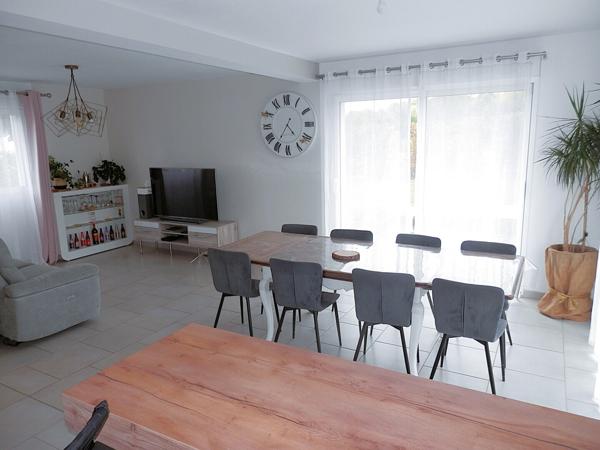 PAVILLON 2021 avec 4/5 Chambres à 20 mn d'AMIENS-Sud / Hôpital (C.H.U)