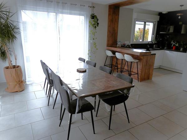 PAVILLON 2021 avec 4/5 Chambres à 20 mn d'AMIENS-Sud / Hôpital (C.H.U)