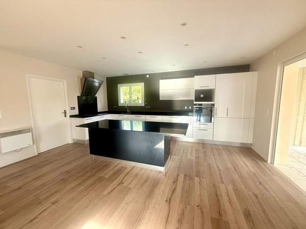 A vendre  Maison 4 Chambres 150 M2