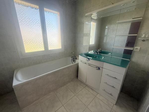 A vendre  Maison 4 Chambres 150 M2